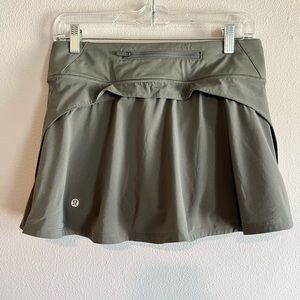 Lululemon Women’s Green Skort
